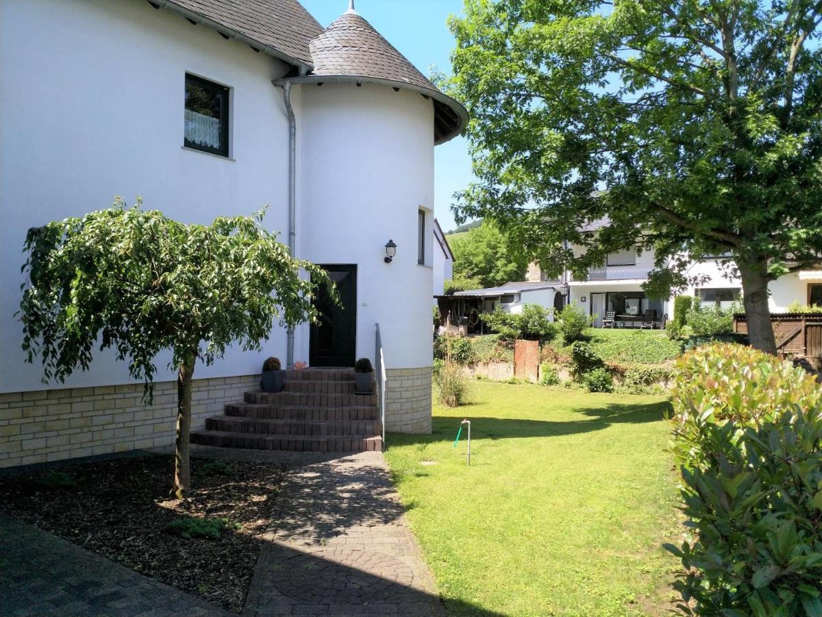 Ferienwohnung Moselblick Bernkastel-Kues Esterno foto