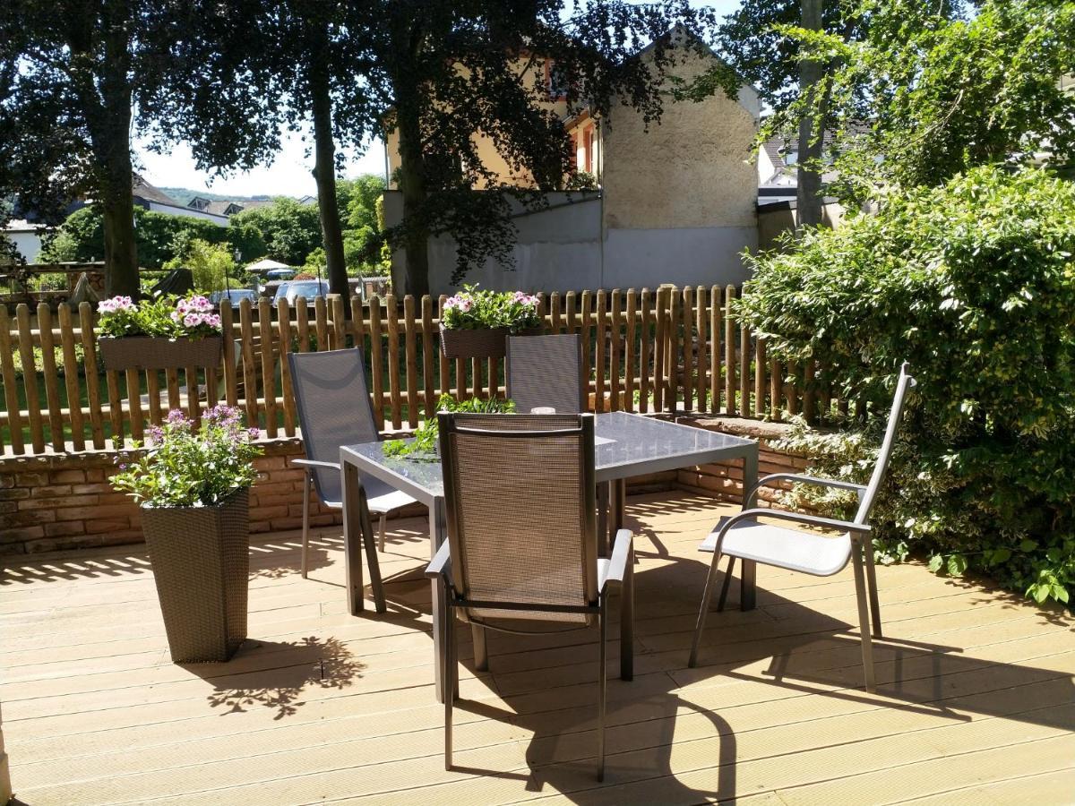 Ferienwohnung Moselblick Bernkastel-Kues Esterno foto