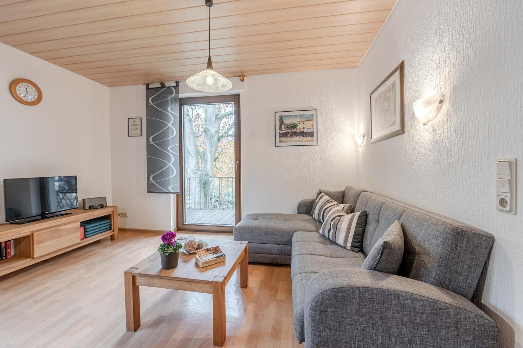 Ferienwohnung Moselblick Bernkastel-Kues Esterno foto