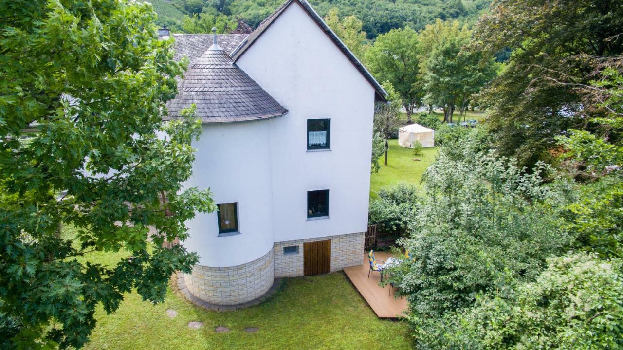 Ferienwohnung Moselblick Bernkastel-Kues Esterno foto