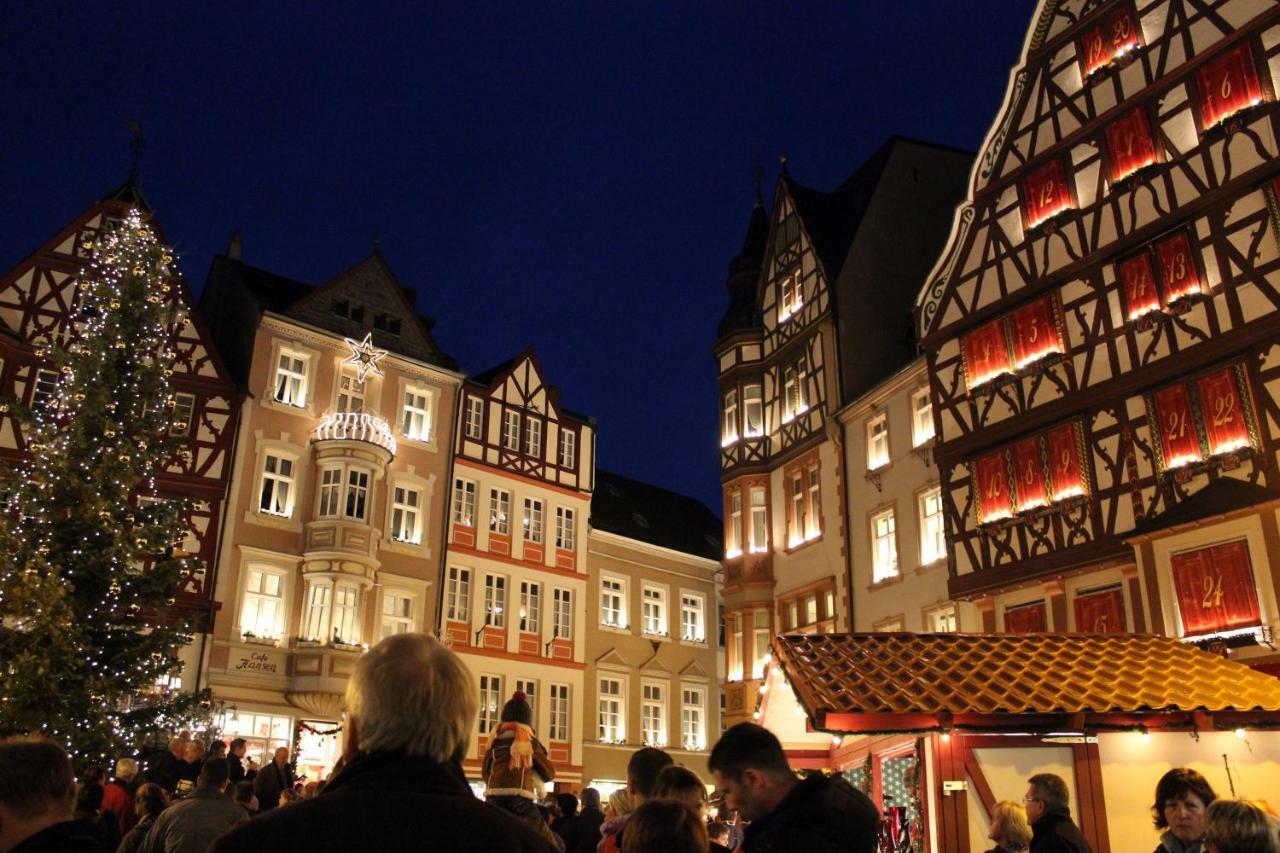 Ferienwohnung Moselblick Bernkastel-Kues Esterno foto