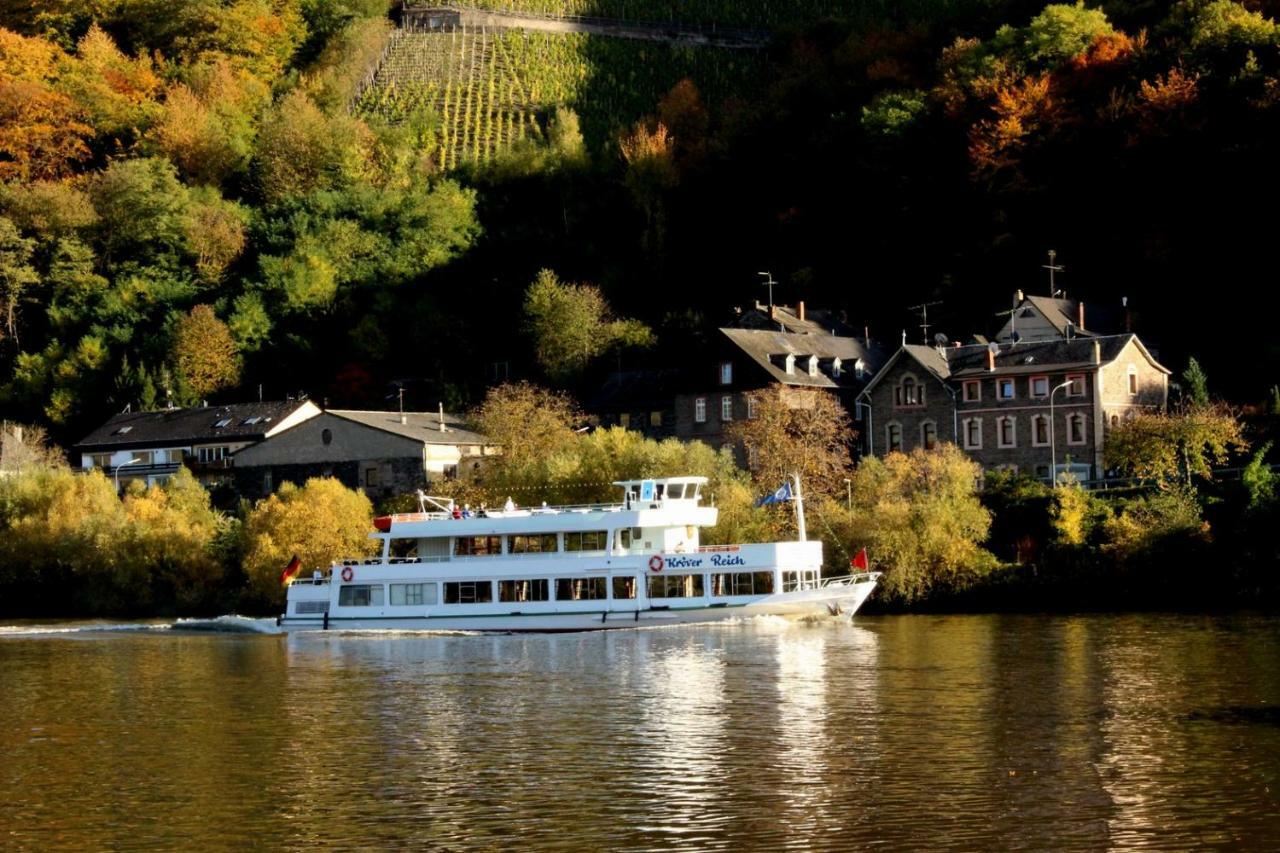 Ferienwohnung Moselblick Bernkastel-Kues Esterno foto
